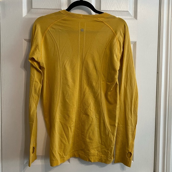 Lululemon Swiftly Tech Long Sleeve 2.0 - Picture 4 of 5